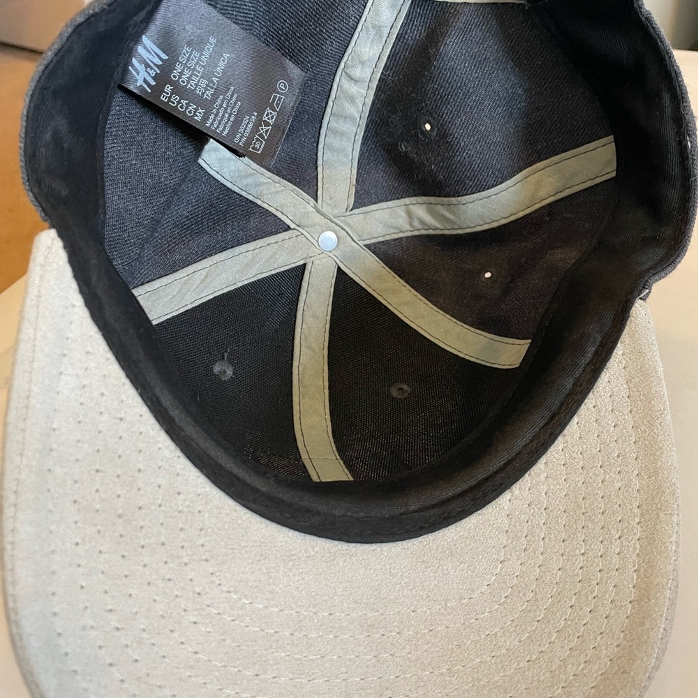 Mens hat - Picture 4 of 4
